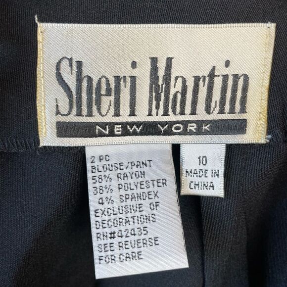 Sheri Martin Black Floral Beaded Cropped Pants Size 10 EUC - Picture 5 of 5